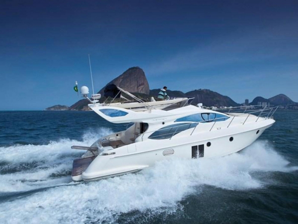 Motor Yacht Daytime Private Cruise 